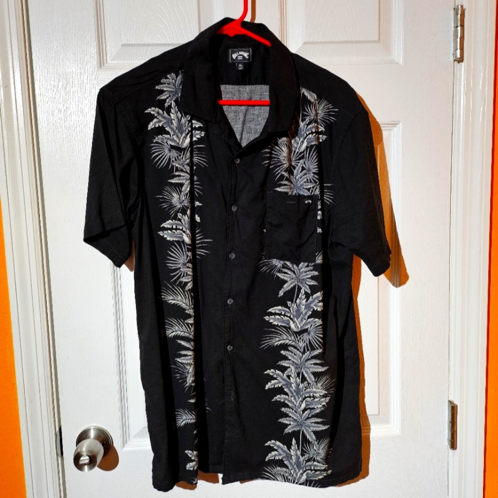 Billabong mens button up shirt XL